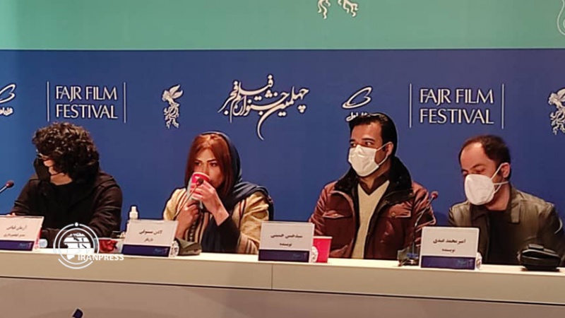 Iranpress: عرض فيلم ’طبقات من الأكاذيب‘ في مهرجان فجر السينمائي بطهران