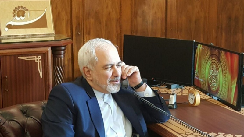 Iranpress: Zarif: Iran supports Venezuela against plots