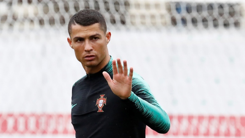 Iranpress: Court says  Ronaldo failed  to comply with Spain