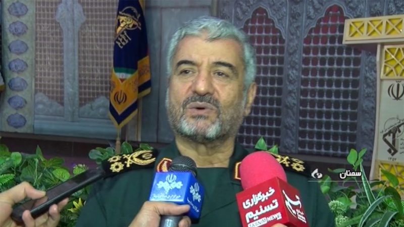 Iranpress:  IRGC Commander: Abductors of Iranian border guards should await crushing response