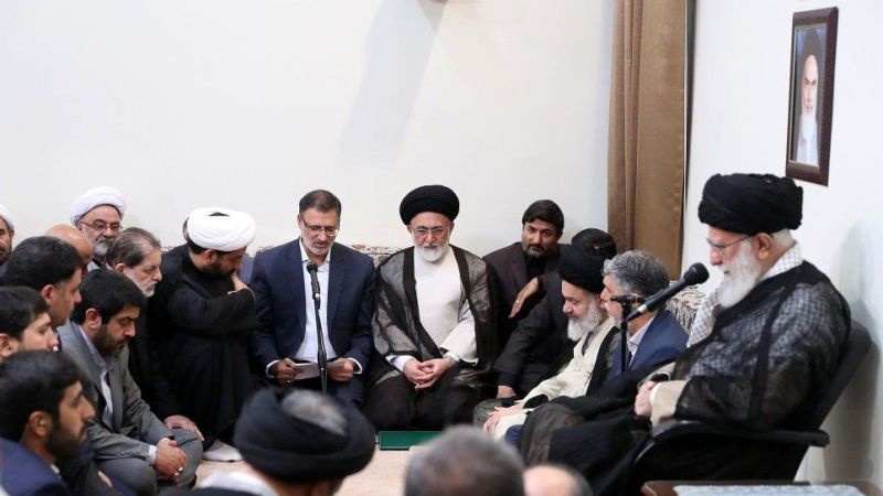 Iranpress: Leader:  Hajj  indicates  Islamic Ummah power 