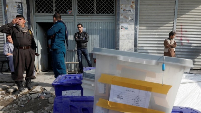Iranpress: Voters cast ballots in Afghanistan amid heavy security