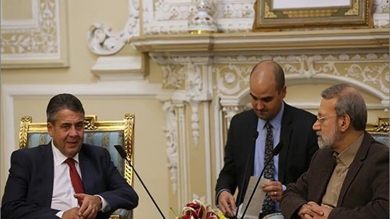 Iranpress:  By considering crimes in Yemen, Khashoggi case is strange:   Former German FM 