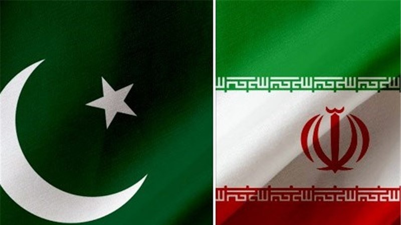 Iranpress: Pakistan calls for expansion of trade and economic ties with Iran
