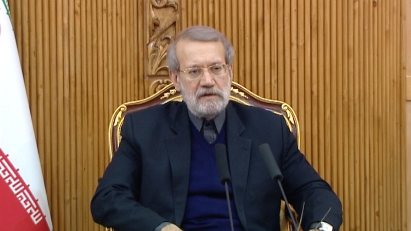 Iranpress: Larijani leaves Tehran for Turkey