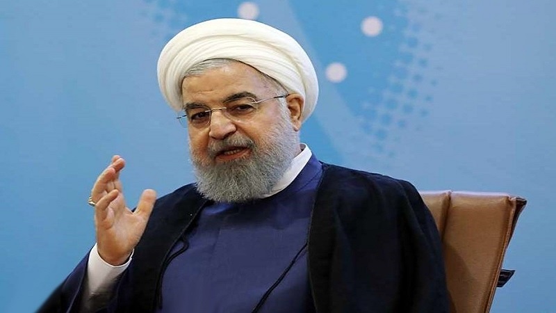 Iranpress: Rouhani calls for implementation of tourism projects in Kish Island