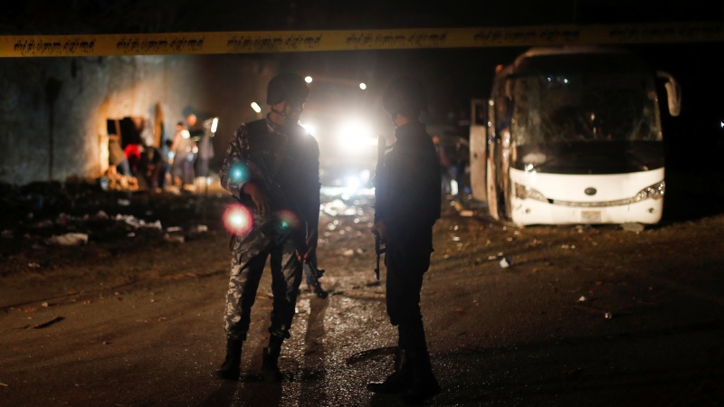 Iranpress: Tourists killed in roadside bomb attack in Egypt