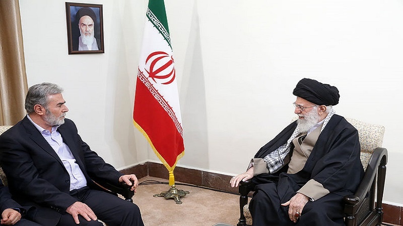 Iranpress: Photo:  Leader receives Islamic Jihad resistance movement official