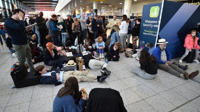 Iranpress: Britain Gatwick Airport drone chaos continues into a third day