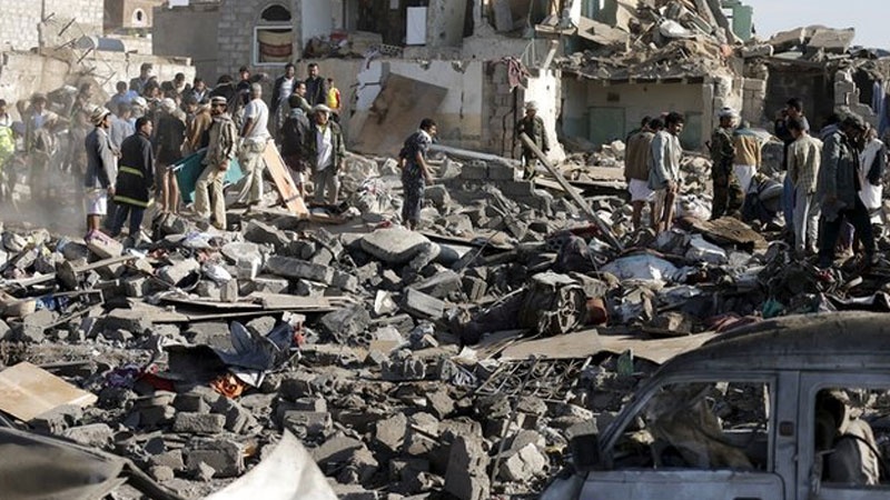 Iranpress: On the verge of Yemen Talks, Saudi Arabia ramps up attacks on Hudaydah