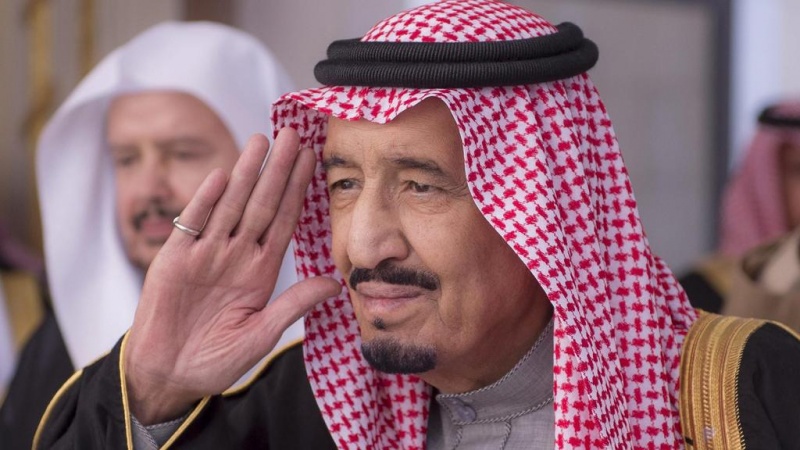 Iranpress: Saudi king shakes up cabinet with wave of decrees