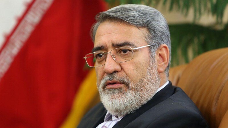 Iranpress: Iran Minister of Interior calls for faster distribution of aid to flood-hit people