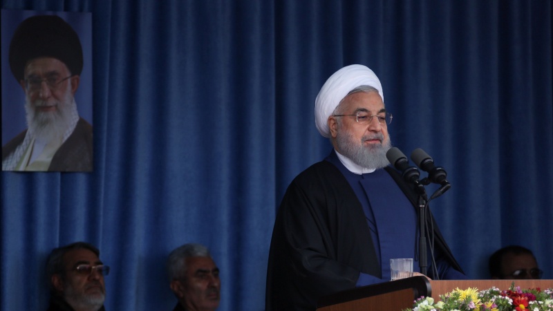 Iranpress: Photo: President Rouhani arrives in Golestan 