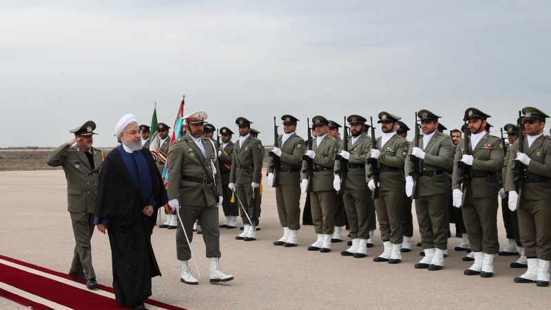 Iranpress: President arrives in Kalaleh, Golestan