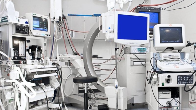 Iranpress: Iran exports medical equipment to 40 countries