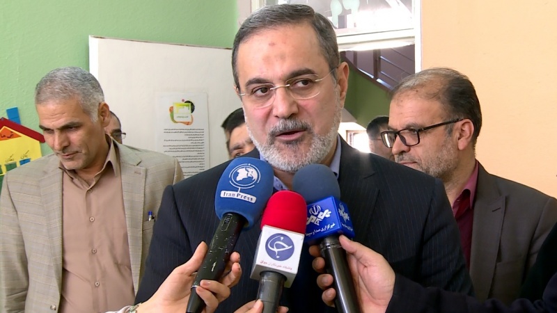 Iranpress: Group learning environment, important for students: Education Minister