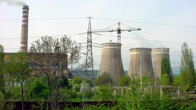 Iranpress: Iran power industry boomed in 40 years