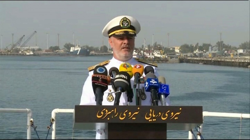 Iranpress: Iran Navy launches massive war game in Persian Gulf: Iranian commander 