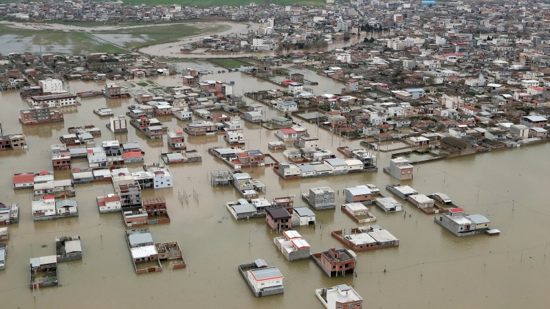 Iranpress: Iran Flood: death toll rise to 42 people 