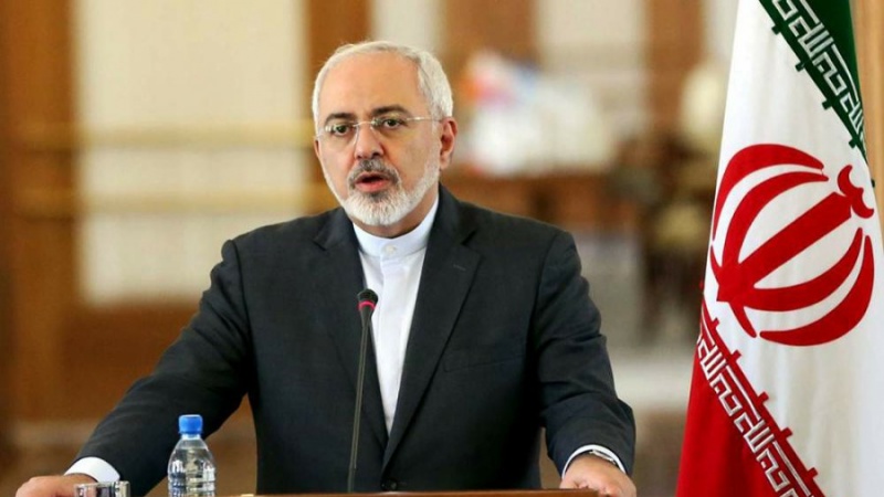 Iranpress: Zarif: Iran-Iraq ties historic and important
