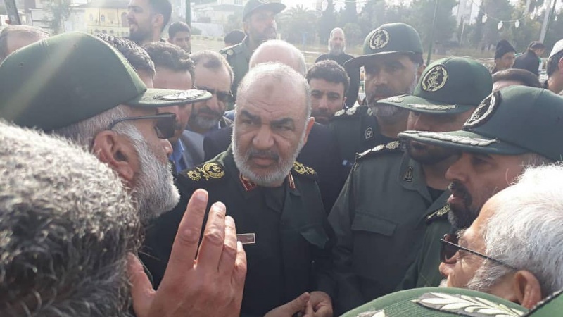 Iranpress: Senior IRGC commander calls Trump move 