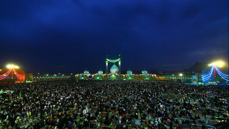 Iranpress: Mid-Shaban and the birth of Savior celebrations across Iran and Muslim world