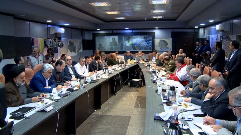 Iranpress: National Crisis Management Committee holds session to discuss floods & relief efforts