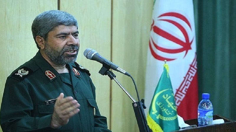 Iranpress: IRGC to continue relief and aid operations for flood victims