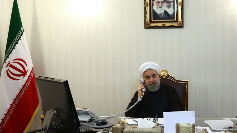Iranpress: Rouhani instructs full readiness for dealing with new round of rainfalls