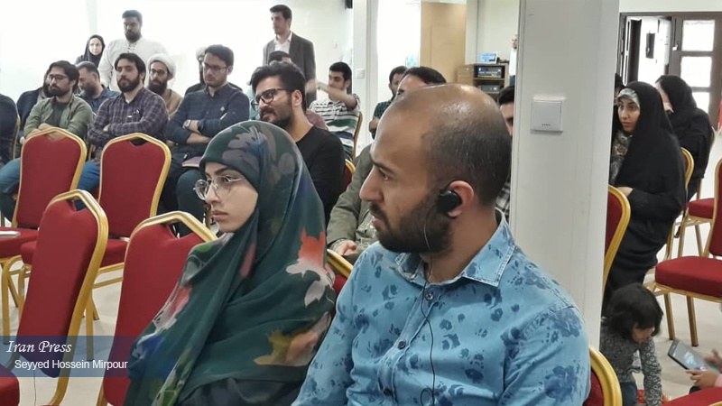Iranpress: Photo: First international Palestine graphic workshop kicks off in Mashhad