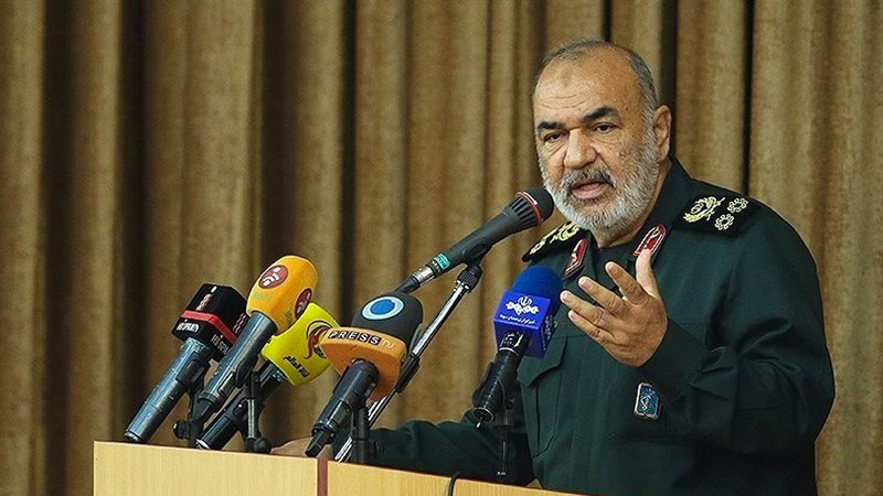 Iranpress: Top IRGC Commander: US afraid of Islamic Resistance Groups 