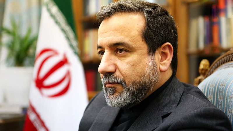 Iranpress: Iran ready to negotiate with Persian Gulf states