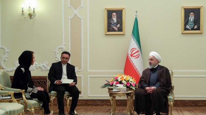 Iranpress: Int’l institutions should respond to US intrusion into Iran airspace: Rouhani 