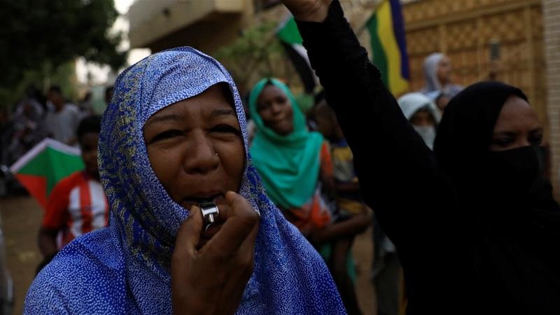 Iranpress: Rights group urges Sudan military to ensure safety during rallies