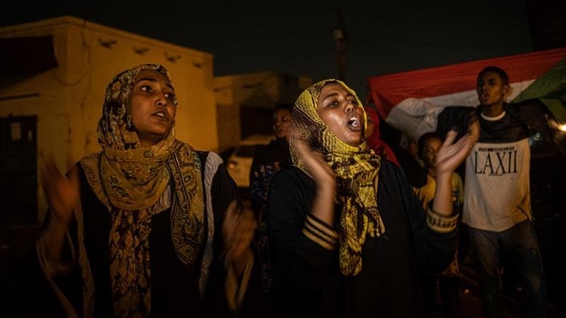 Iranpress: Sudan protesters accept Ethiopia plan for political transition
