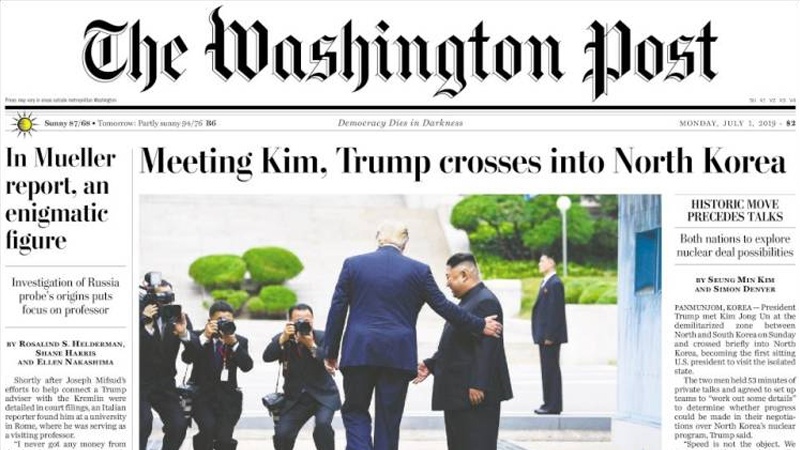 Iranpress: World Newspapers: Trump steps into North Korea