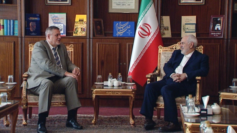 Iranpress: Iran FM meets Lebanon