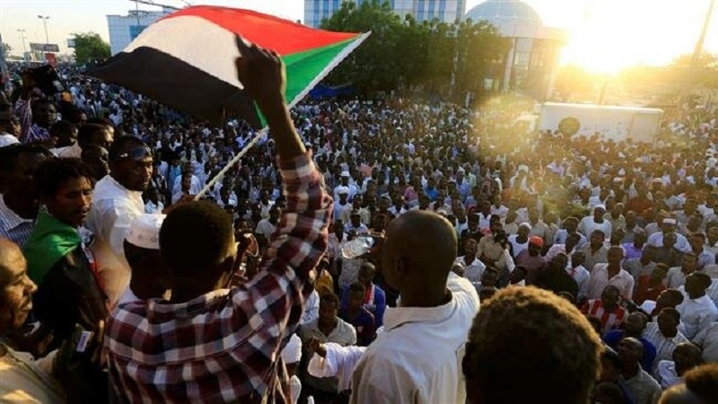 Iranpress: Sudan junta, opposition agree to share power