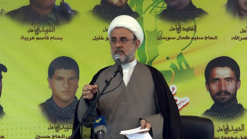 Iranpress:  Iran forerunner in fighting American arrogance: Nabil Qaouk