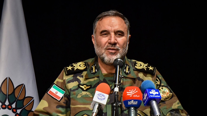 Iranpress: Armed forces highly-prepared to nip in the bud any threats: Iranian Commander  
