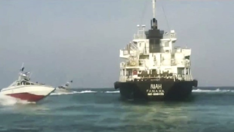 Iranpress: Panama admits tanker seized by Iran violated international maritime regulations