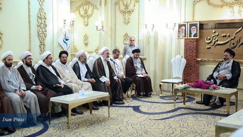 Iranpress: Photo: Iran to resume Umrah in limited program
