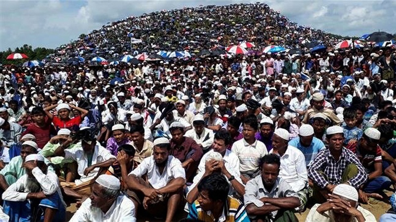 Iranpress: Thousands of Rohingya Muslims protest in Bangladesh, demand repatriation