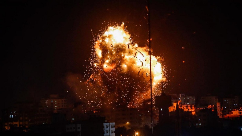 Iranpress: Israelis conduct fresh air raids on Gaza