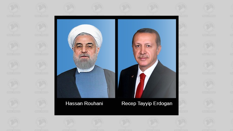 Iranpress: Iranian and Turkish presidents emphasize on expansion of bilateral ties 