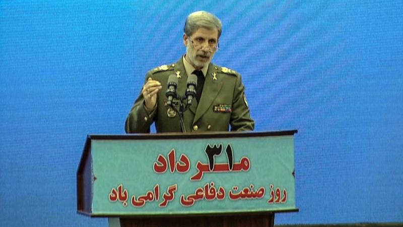 Iranpress: Defensive strategic power unavoidable for peace: Iran Def Minister