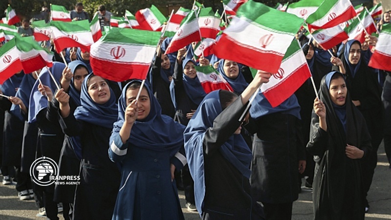 Iranpress: New academic year starts in Iran