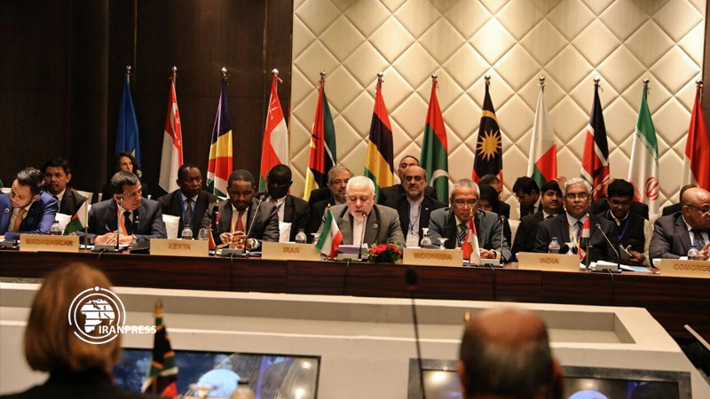Iranpress: Zarif: Security of entire region needed to confront Indian Ocean region challenges