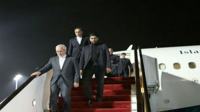 Iranpress: Iran FM back in homeland after 9-day intense UNGA diplomacy