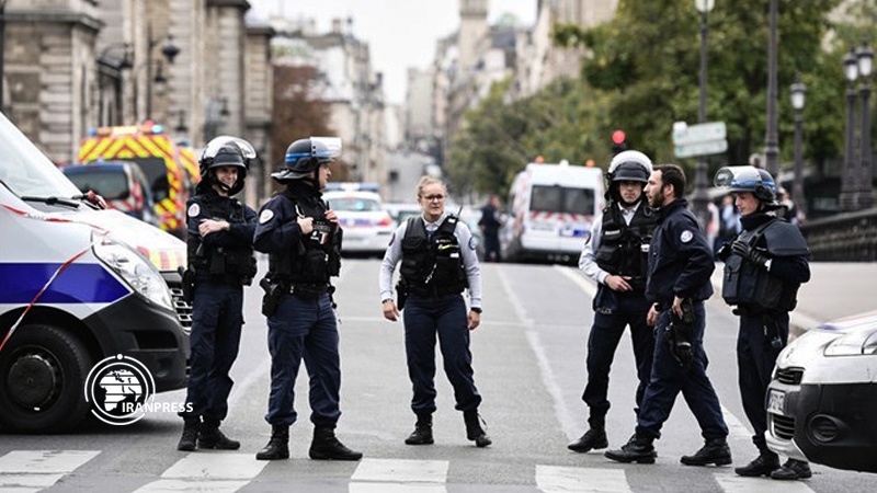 Iranpress: Paris stabbing leaves 4 police men killed